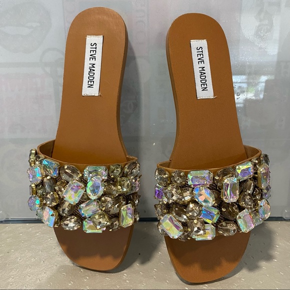 Such a steal!! BRAND NEW! 💎 Steve Madden Rhinestone Sandals! - Picture 4 of 8